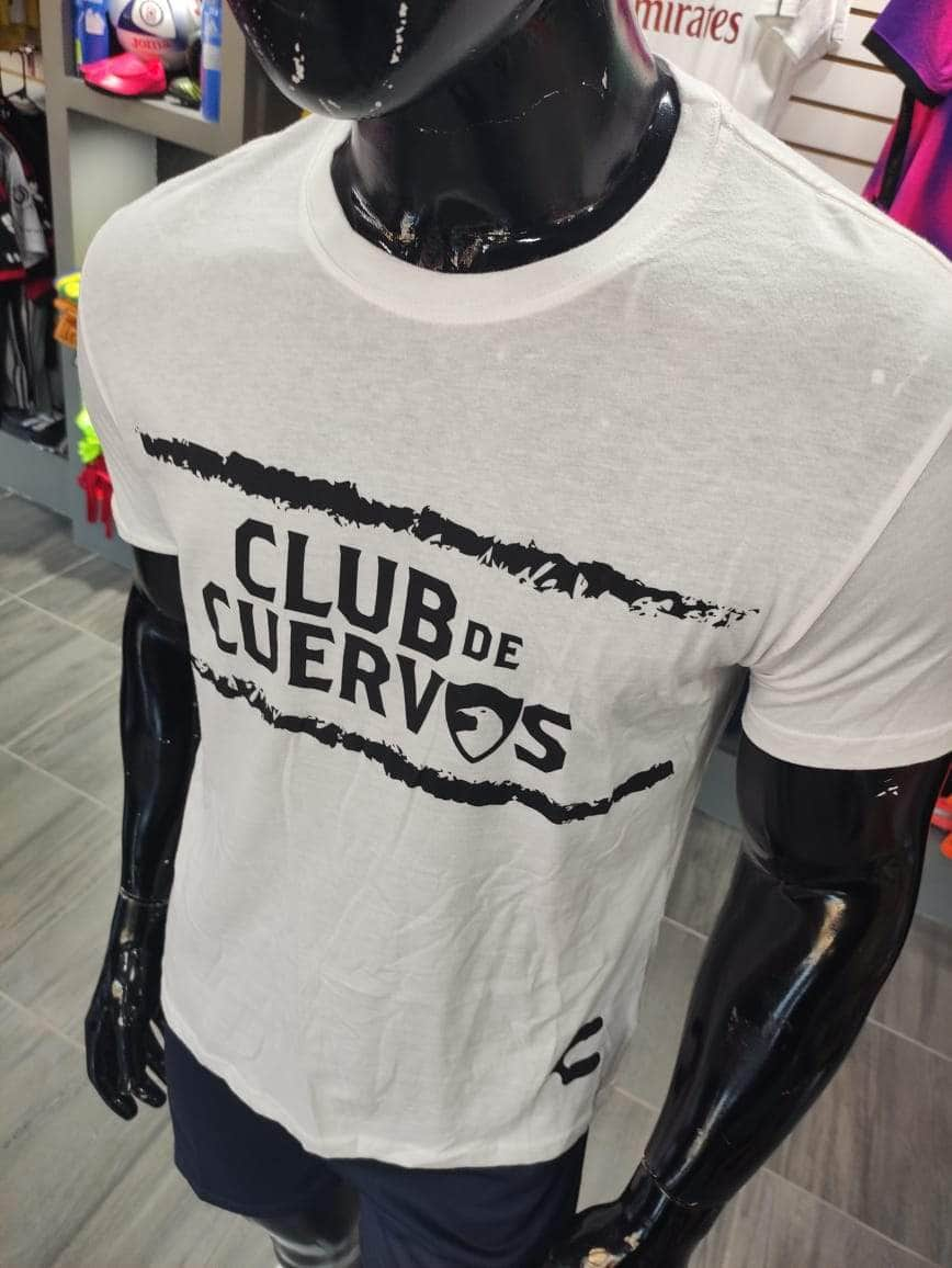 Club de discount cuervos playera charly