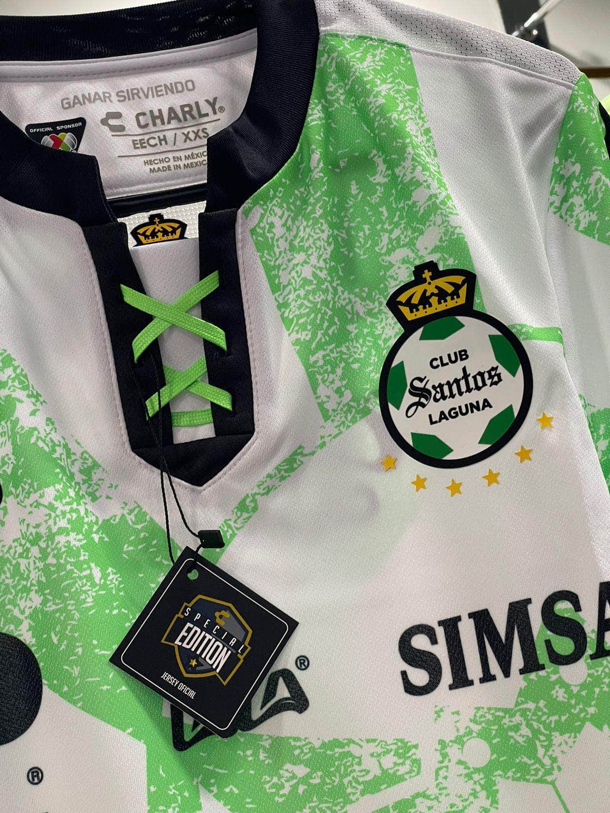 Charly Jersey XXS Jersey Santos Laguna X Lucha Libre AAA Special Edition 5019240103113 5019240.0