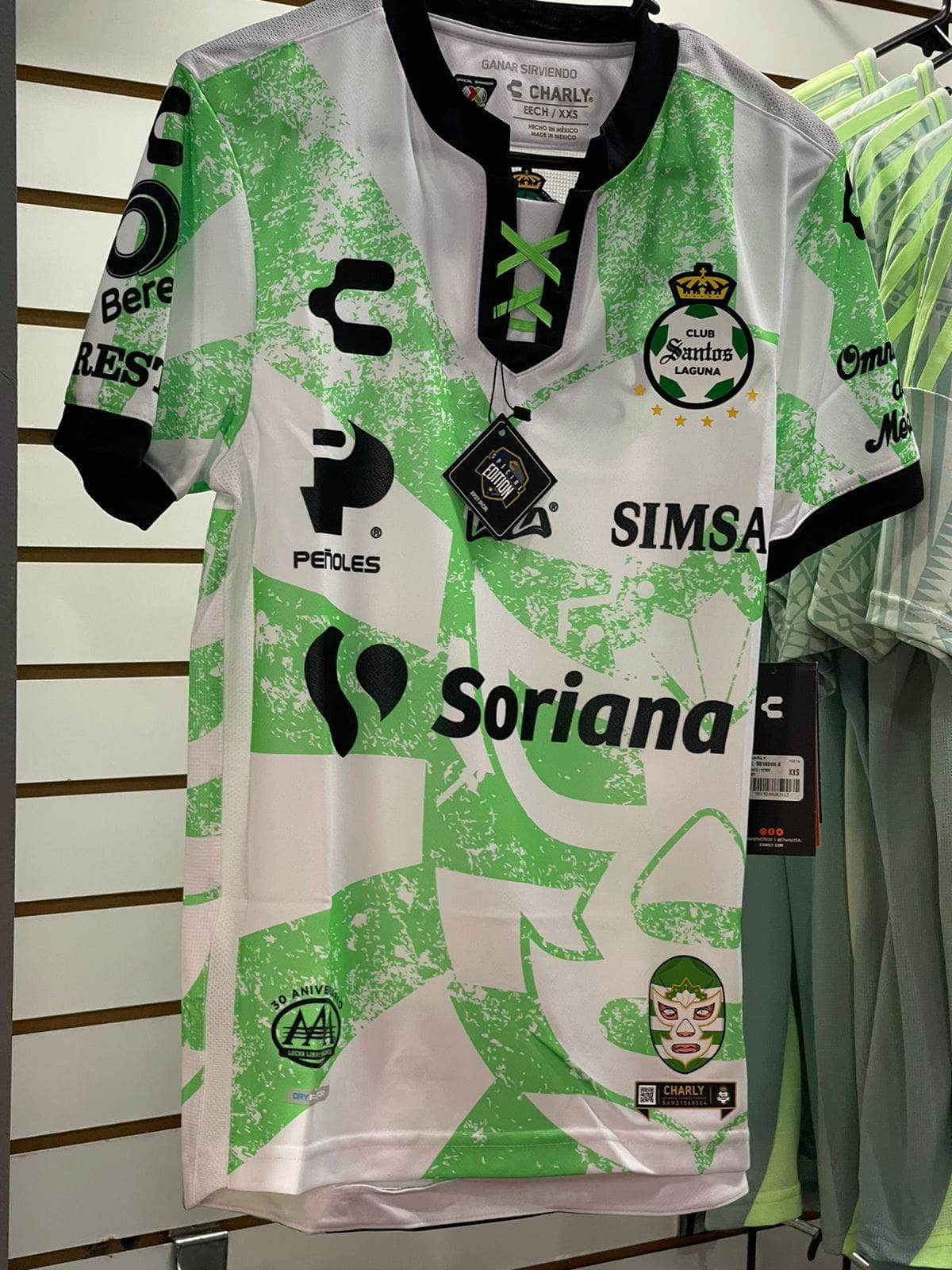 Charly Jersey XXS Jersey Santos Laguna X Lucha Libre AAA Special Edition 5019240103113 5019240.0