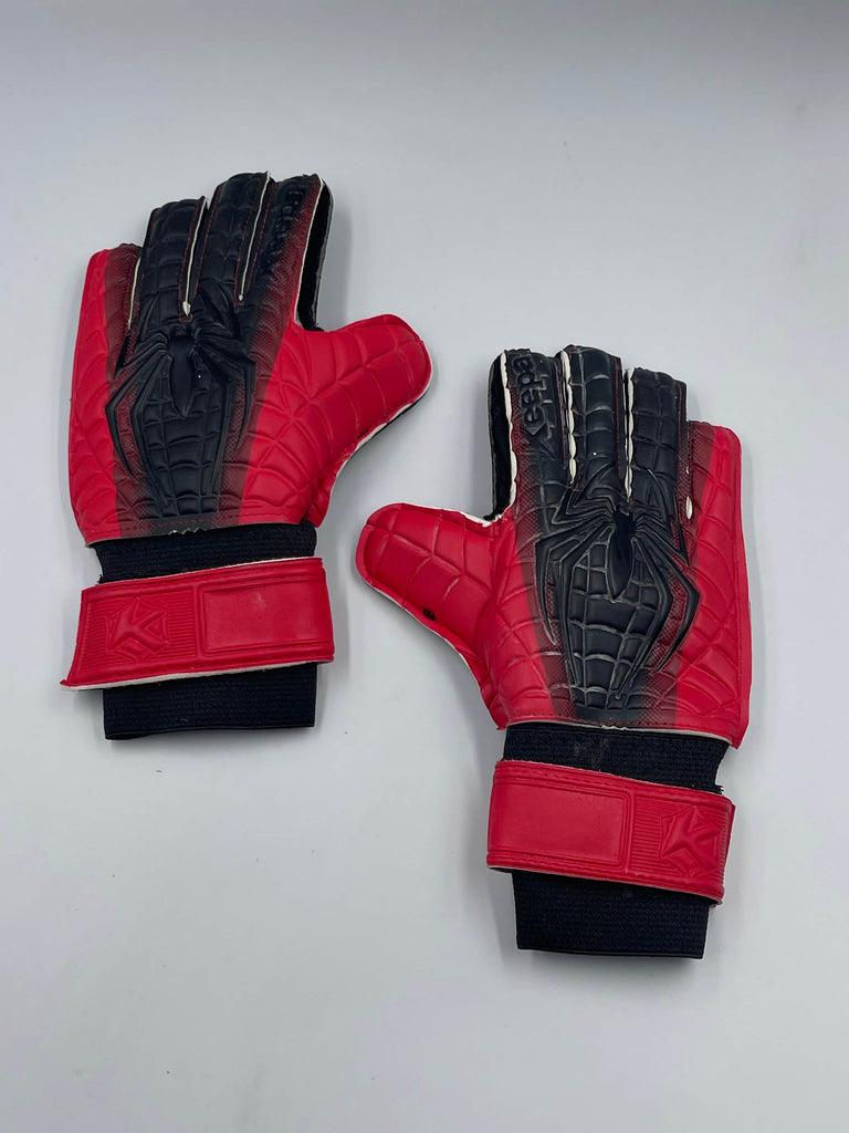 Keepa Guantes de portero 5 Guantes Keepa Araknia mitad negro/rojo Guantes Keepa Araknia mitad negro/rojo