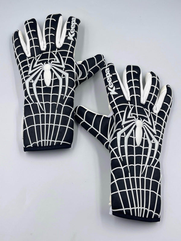 Keepa Guantes de portero Guantes Keepa Araknia Profesional infantil negro/blanco Guantes Keepa Araknia Profesional infantil negro/blanco