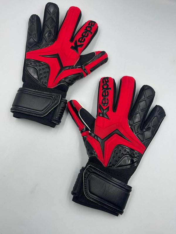 Keepa Guantes de portero Guantes Keepa Semiprofesional rojo/negro Guantes Keepa Semiprofesional rojo/negro