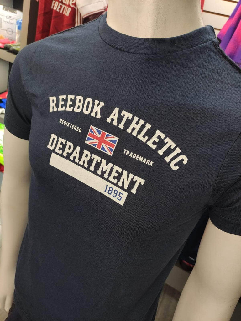Playera Reebok Graphic Tee – Original Estilo Deportivo y Casual ...