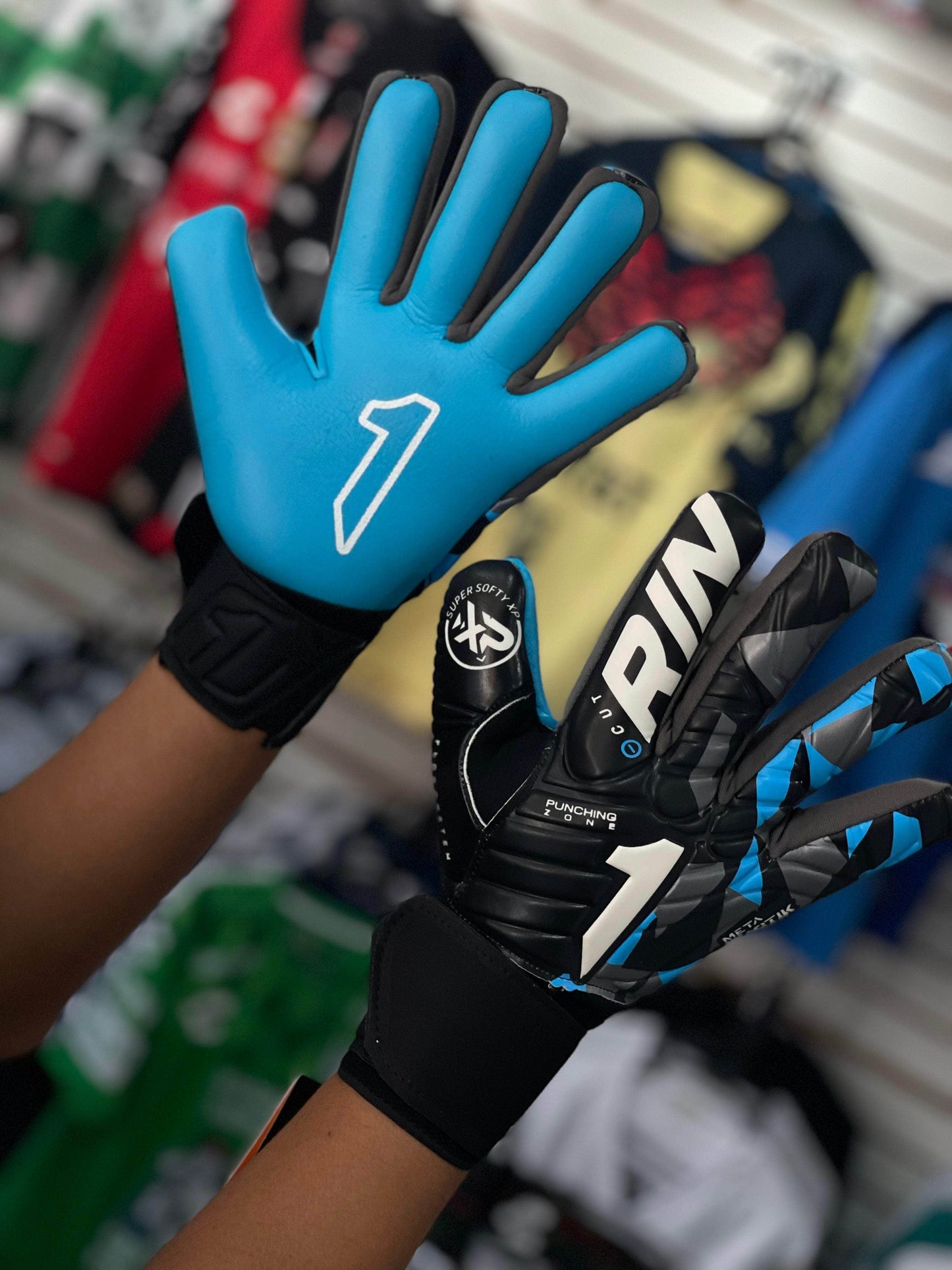 Rinat Guantes de portero de fútbol Guantes Portero Rinat Meta Tactik Semi pro